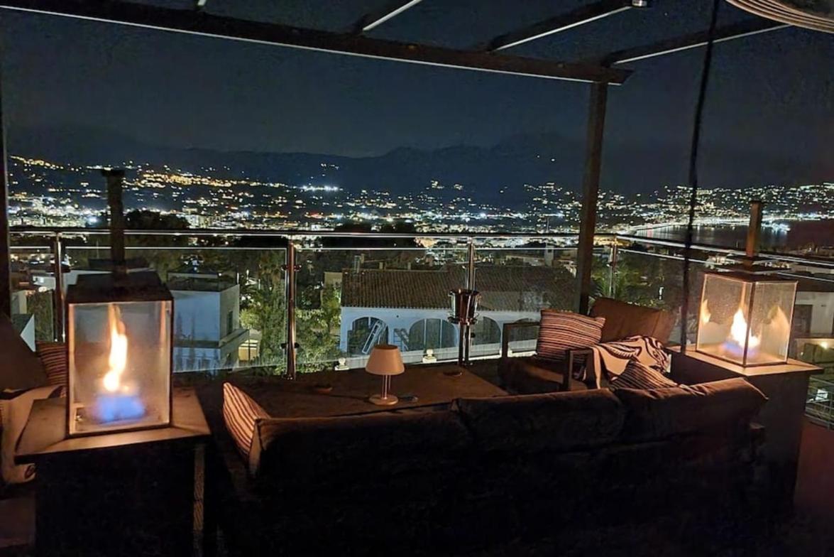 Magnificent View And Pool *