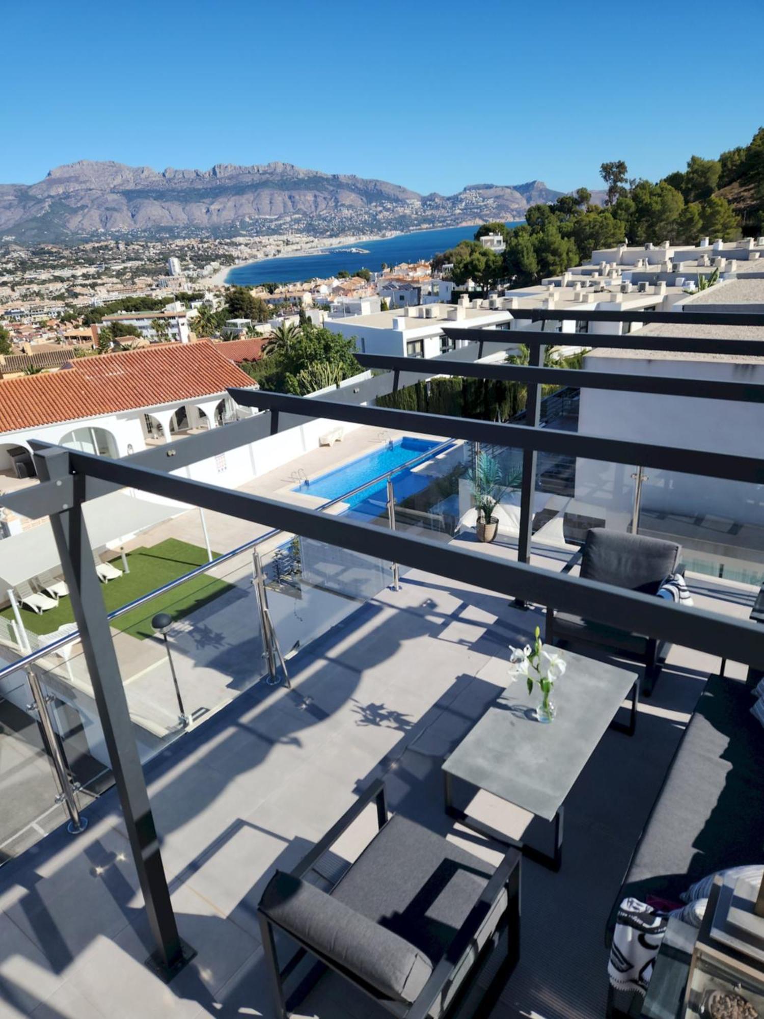 Magnificent View And Pool Dom wakacyjny *